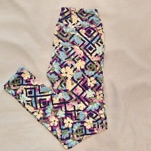 EUC LuLaRoe OS Leggings
